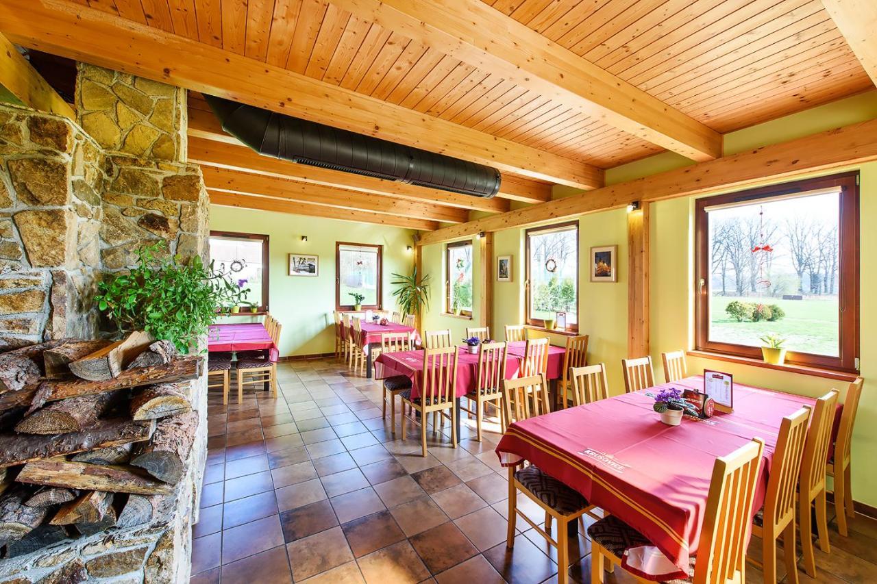 Penzion Putim Písek Exteriör bild